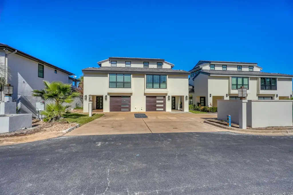 528 Lighthouse Drive 6, Horseshoe Bay