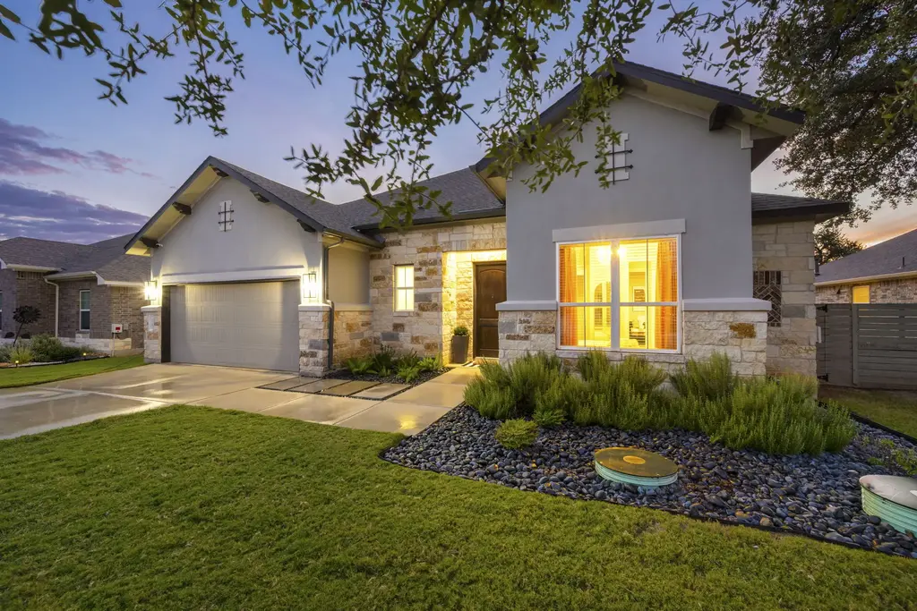 1189 Hammock Glen, New Braunfels