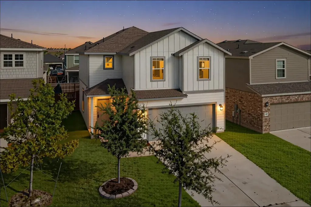 449 Stone Water Lane, Jarrell