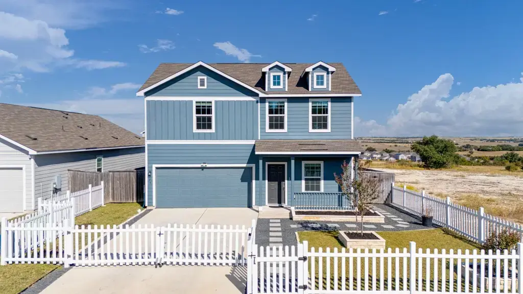 205 Rooster Way, Jarrell