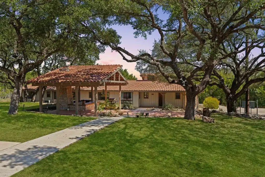 789 Barbara Drive, Canyon Lake