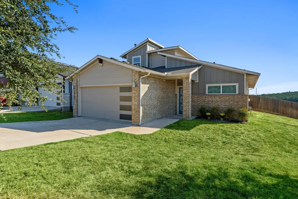 10501 Fulton Avenue, Austin