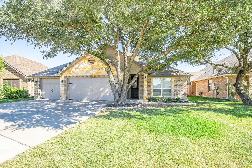 2909 Crystal Ann Drive, Temple
