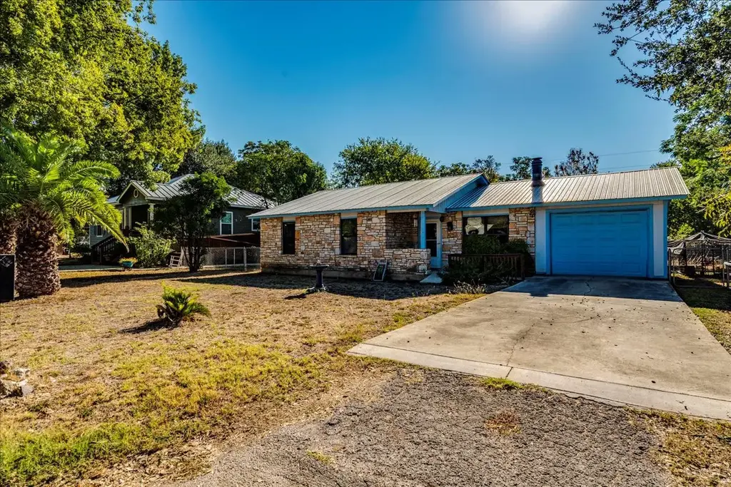 904 Conway Drive, San Marcos