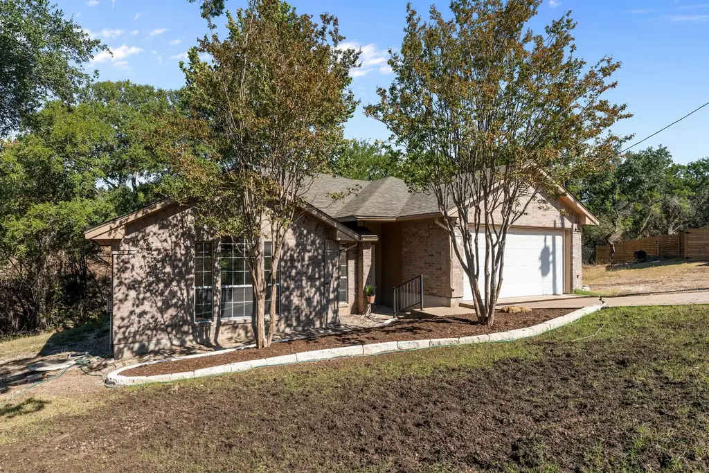 7704 Plateau Cove, Lago Vista