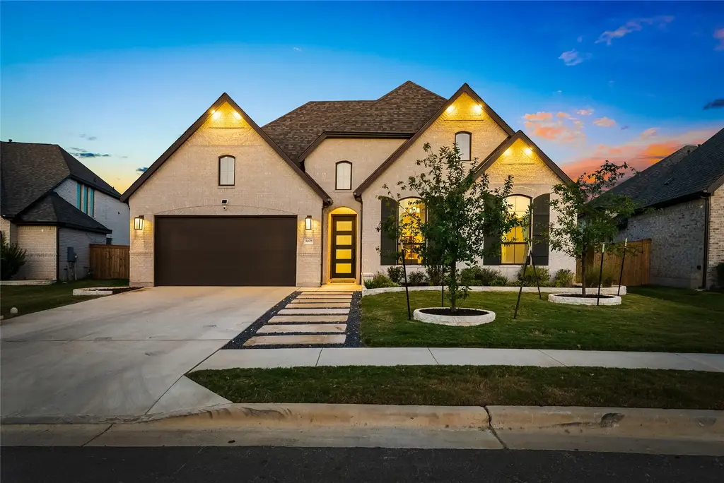 1408 Francesca Arden Way, Leander