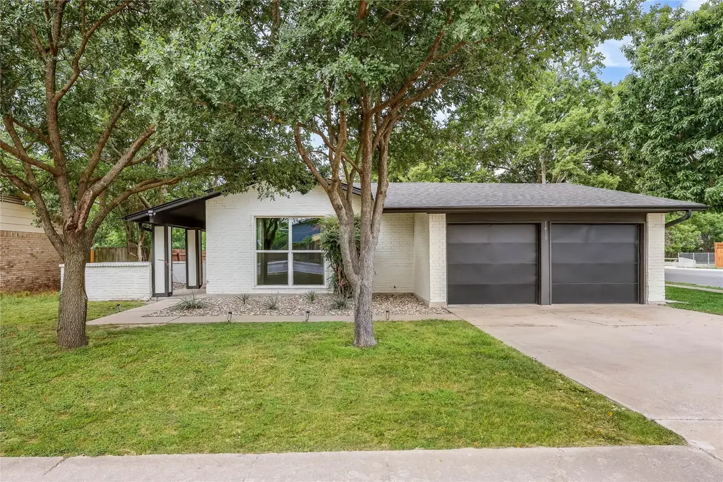 1415 Mearns Meadow Boulevard, Austin