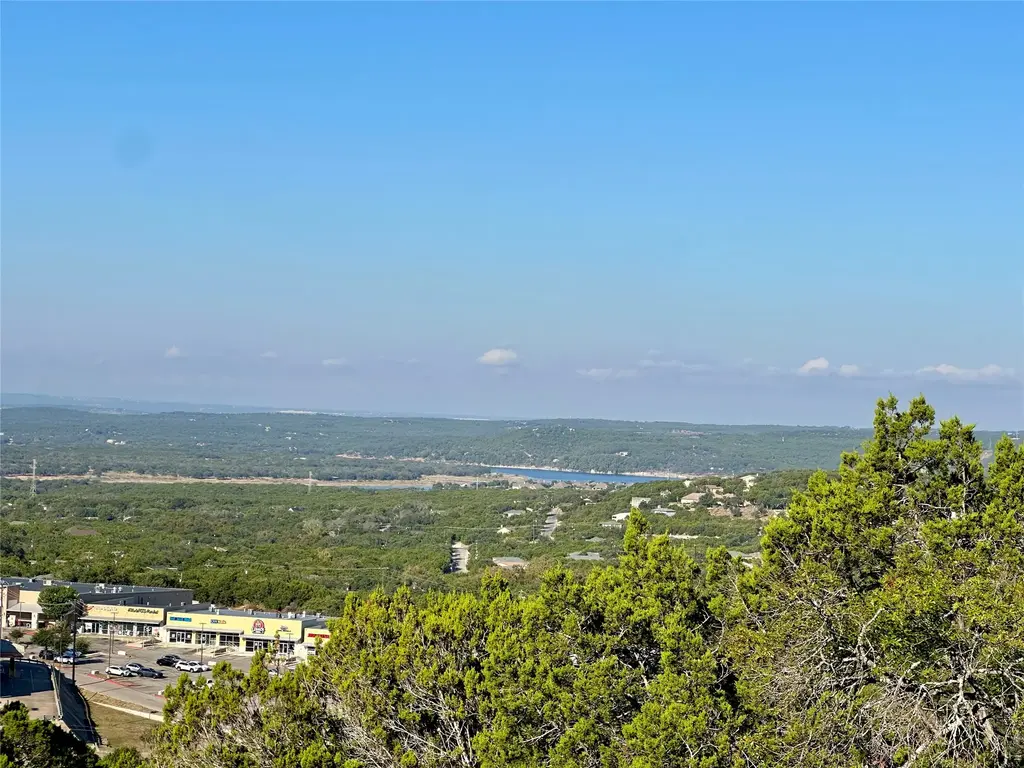 7904 Arroyo Avenue, Lago Vista