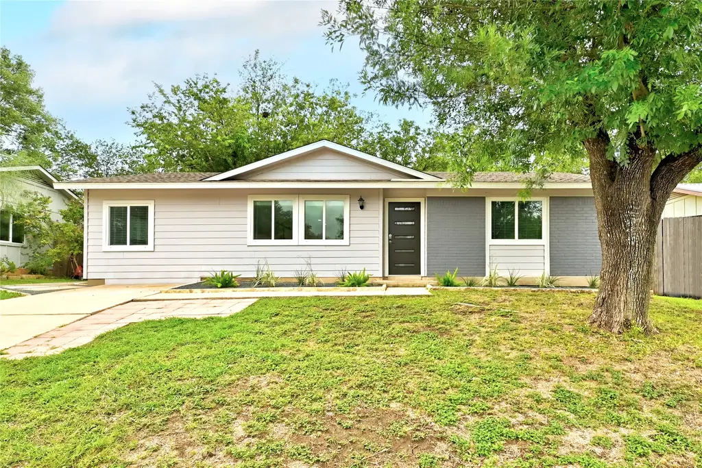 707 Great Britain Boulevard, Austin