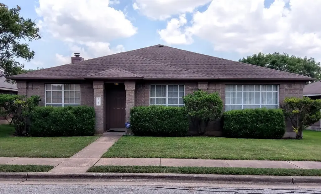 1041 Disraeli Circle, Pflugerville