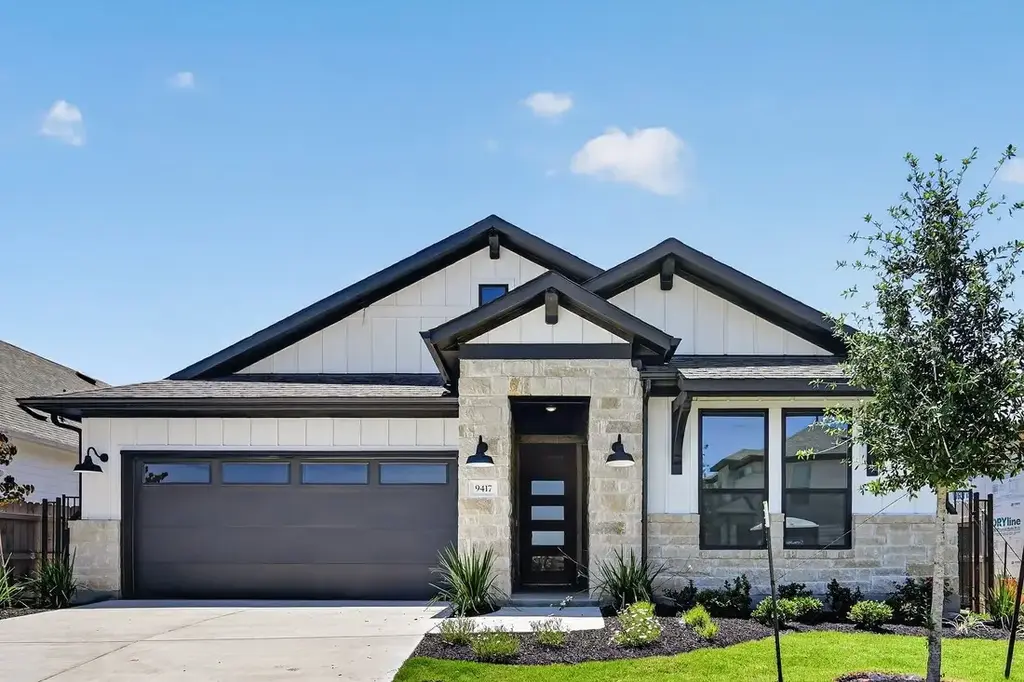 9417 Boathouse Drive, Austin
