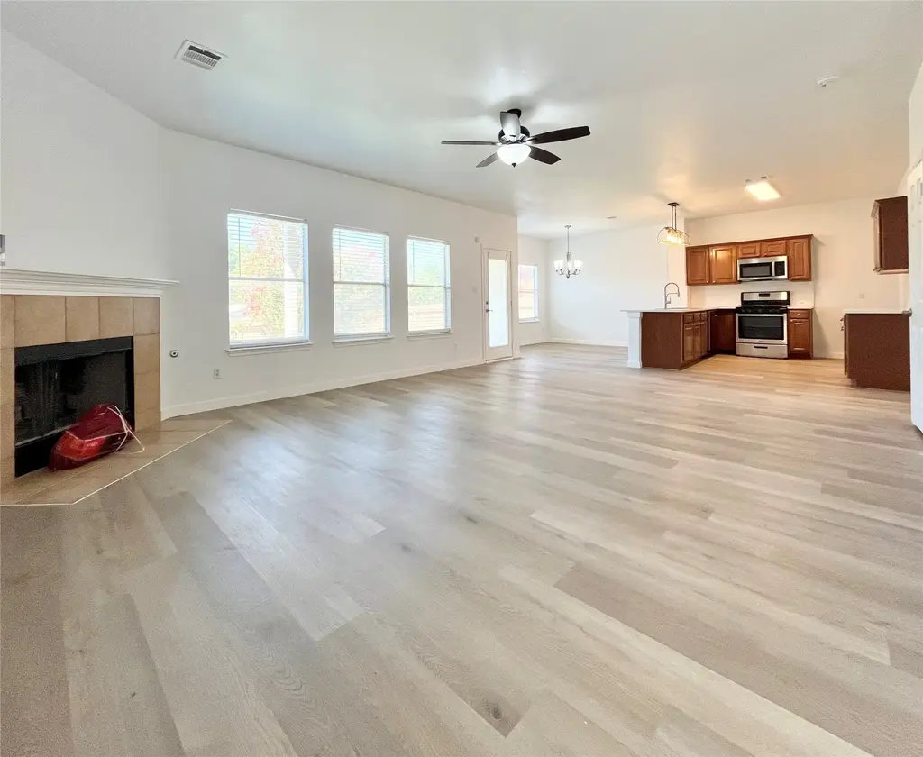 282 Black Cap Run, Buda
