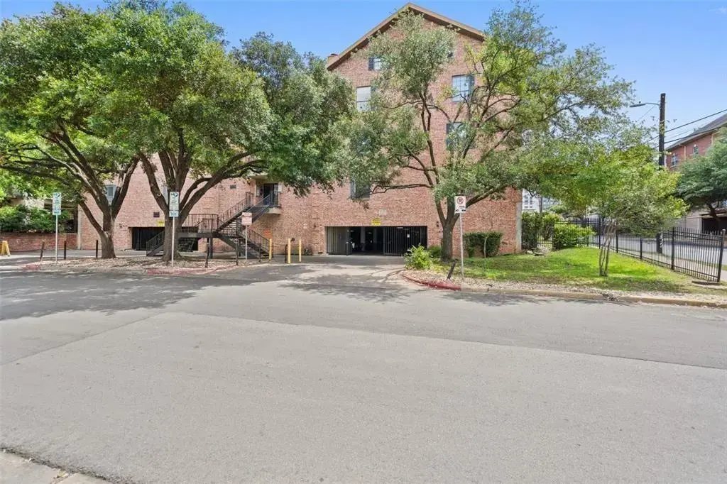 2401 Leon Street 201, Austin