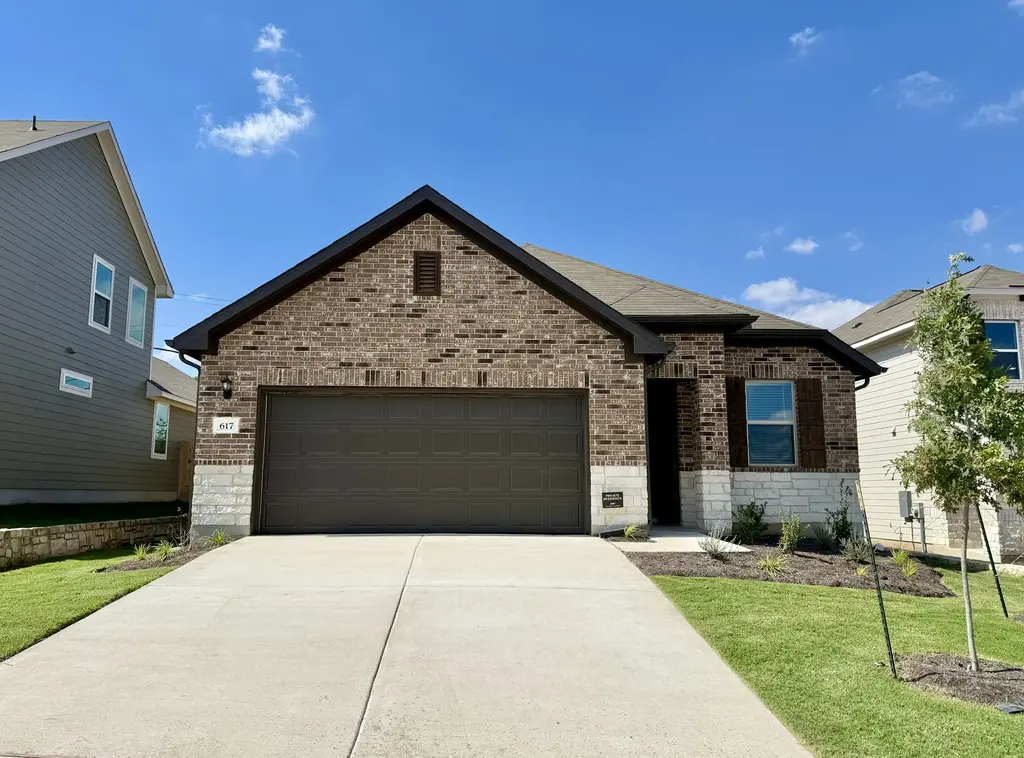 617 Palo Brea Loop, Hutto