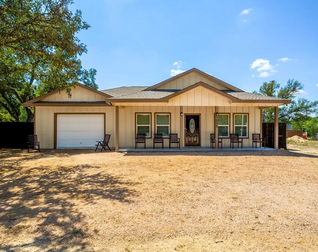 1006 Garfield Drive, Granite Shoals