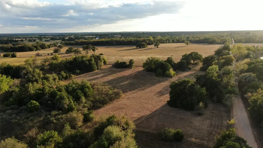 503 County Road 350, Gause