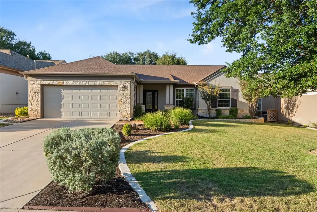 103 Nueces Trail, Georgetown
