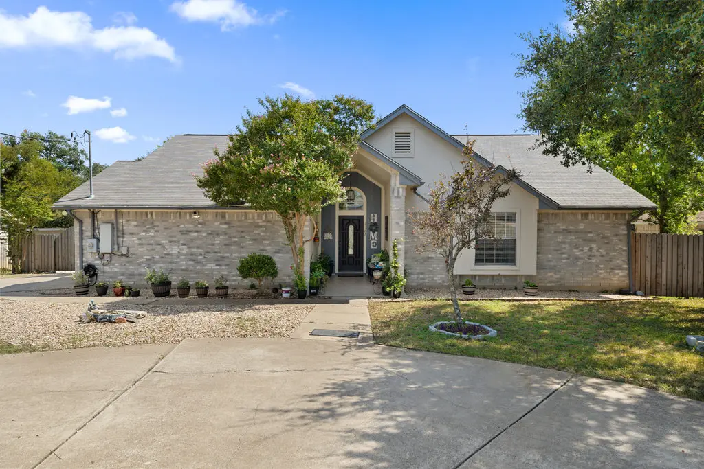 Photo of Listing #5834717