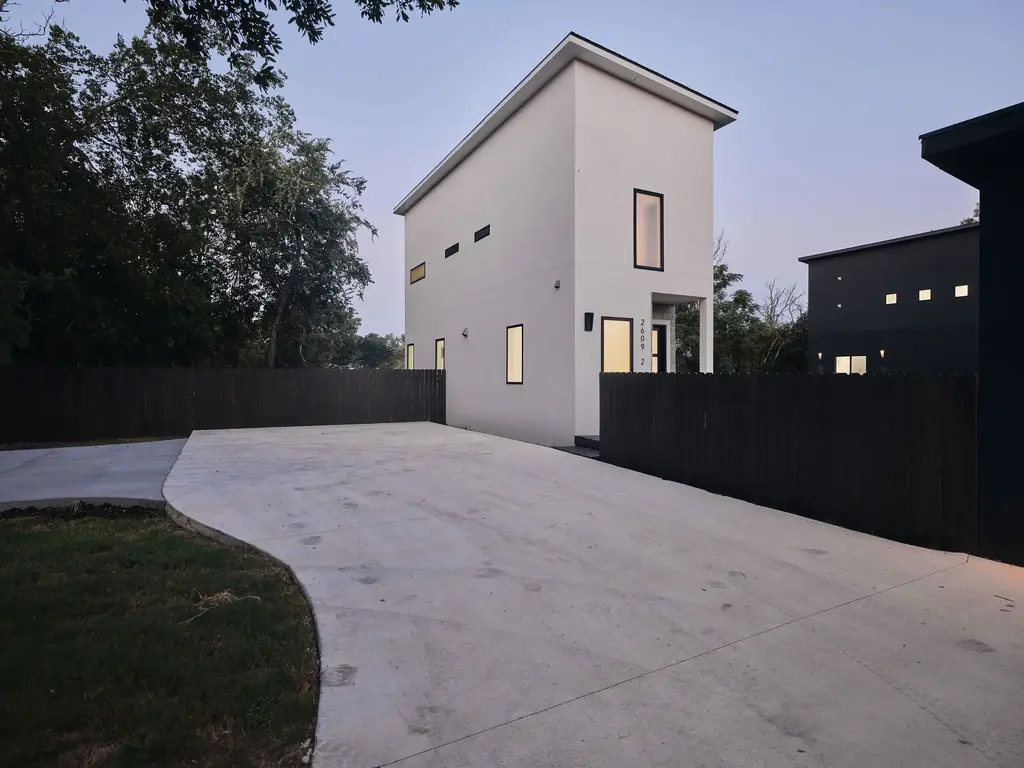 2609 Davis Lane 2, Austin