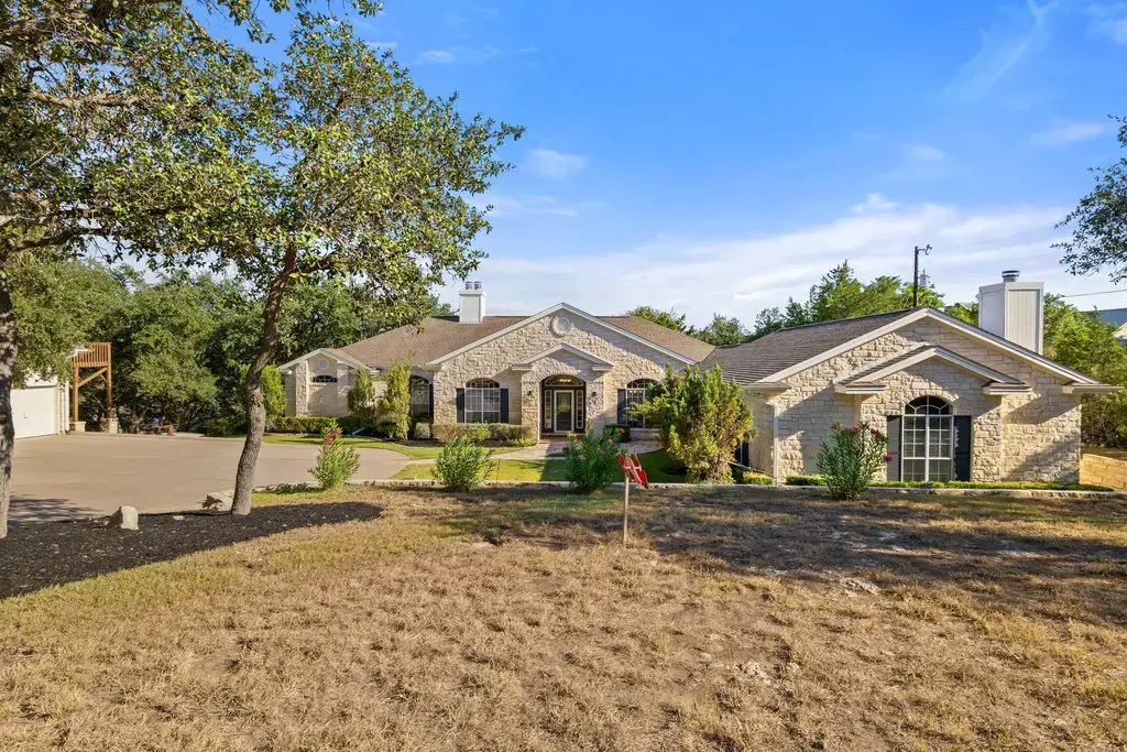3507 Bee Creek Road, Spicewood