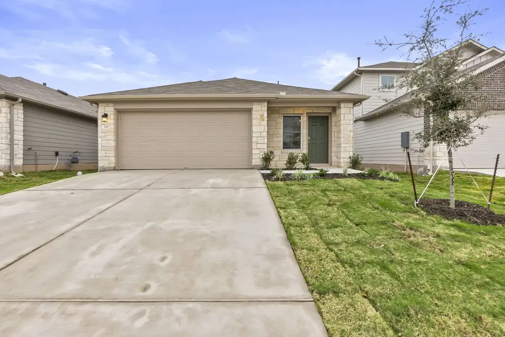280 Granary Drive, Uhland