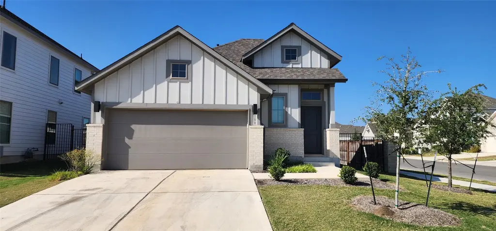 100 Los Olives Lane, Liberty Hill