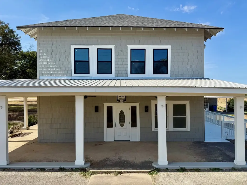 1102 Beech Street, Taylor