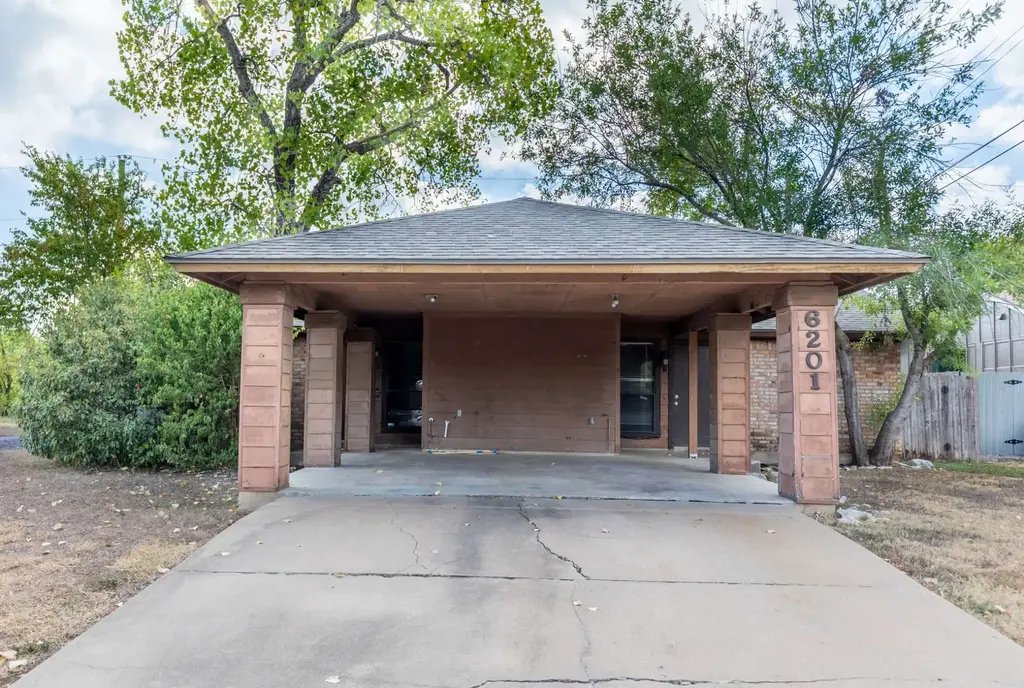 6201 Berkett Cove A, Austin