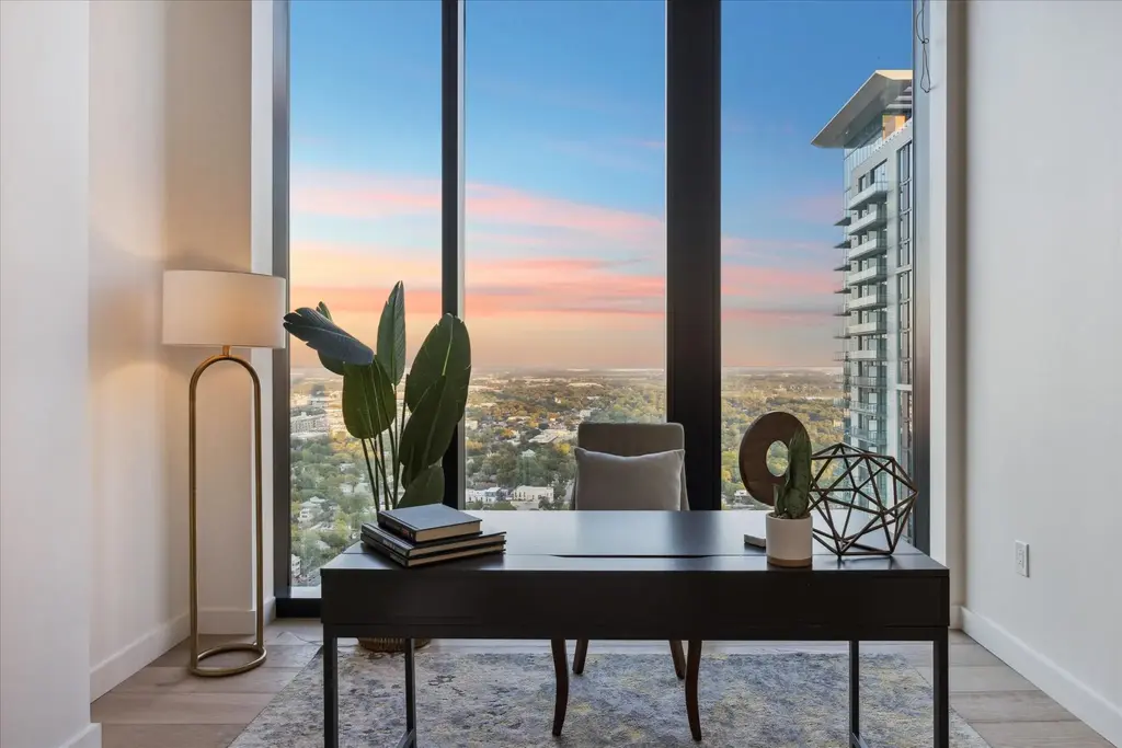 610 Davis Street 3102, Austin