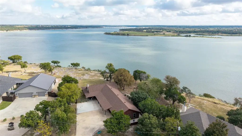 5597 Cliff Lane, Temple