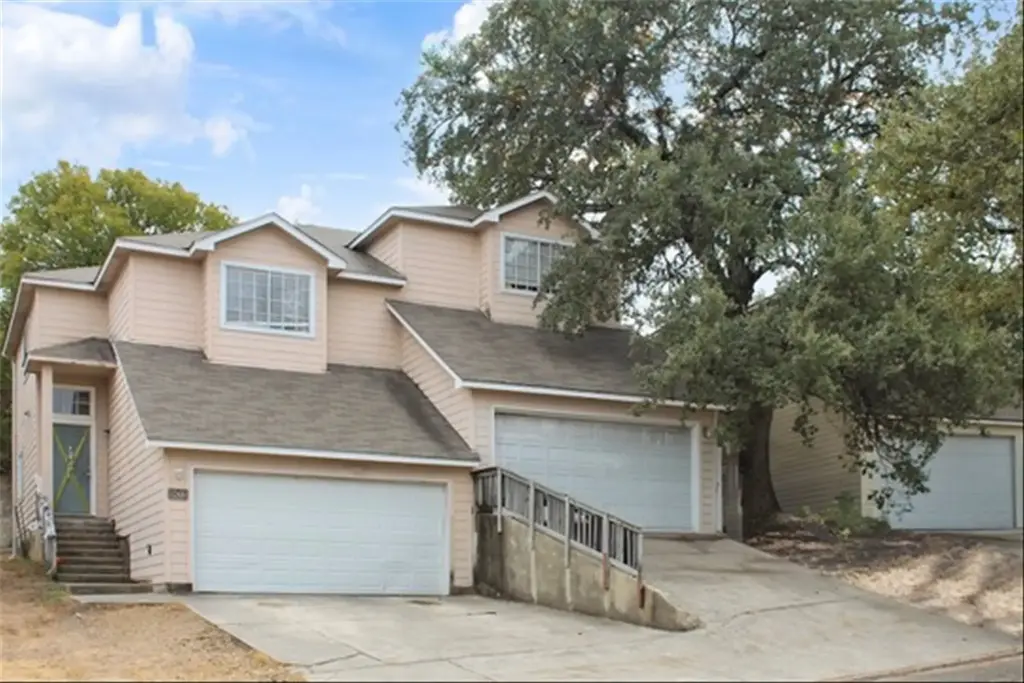 903/905 Sagewood Trail, San Marcos