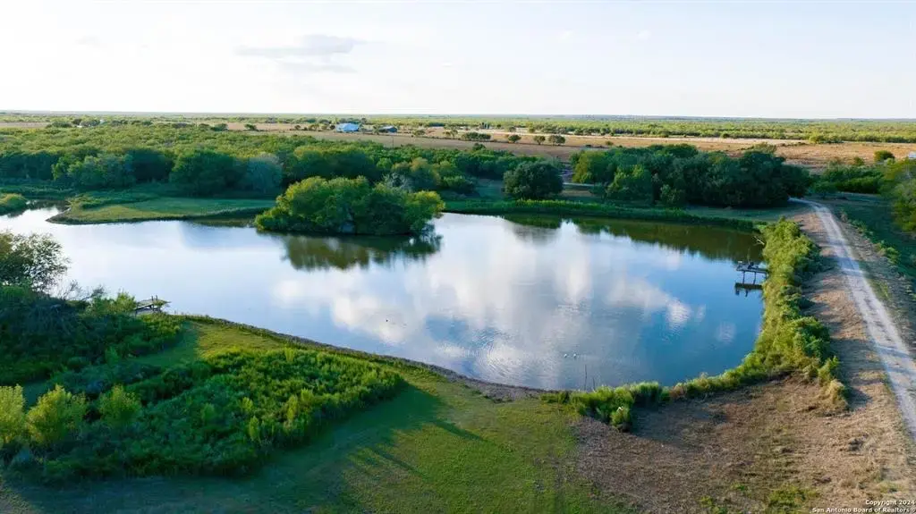 6170 County Road 332, Jourdanton
