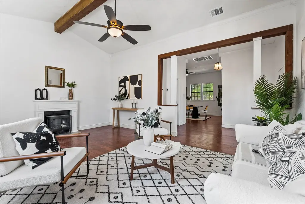 1011 Porter Street, Taylor