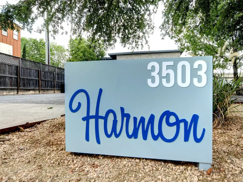 3503 Harmon Ave Avenue 201, Austin