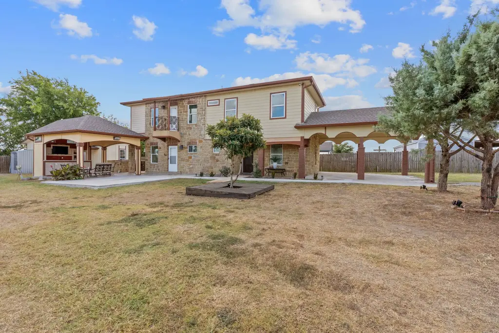 169 Ridgetop Road, Buda