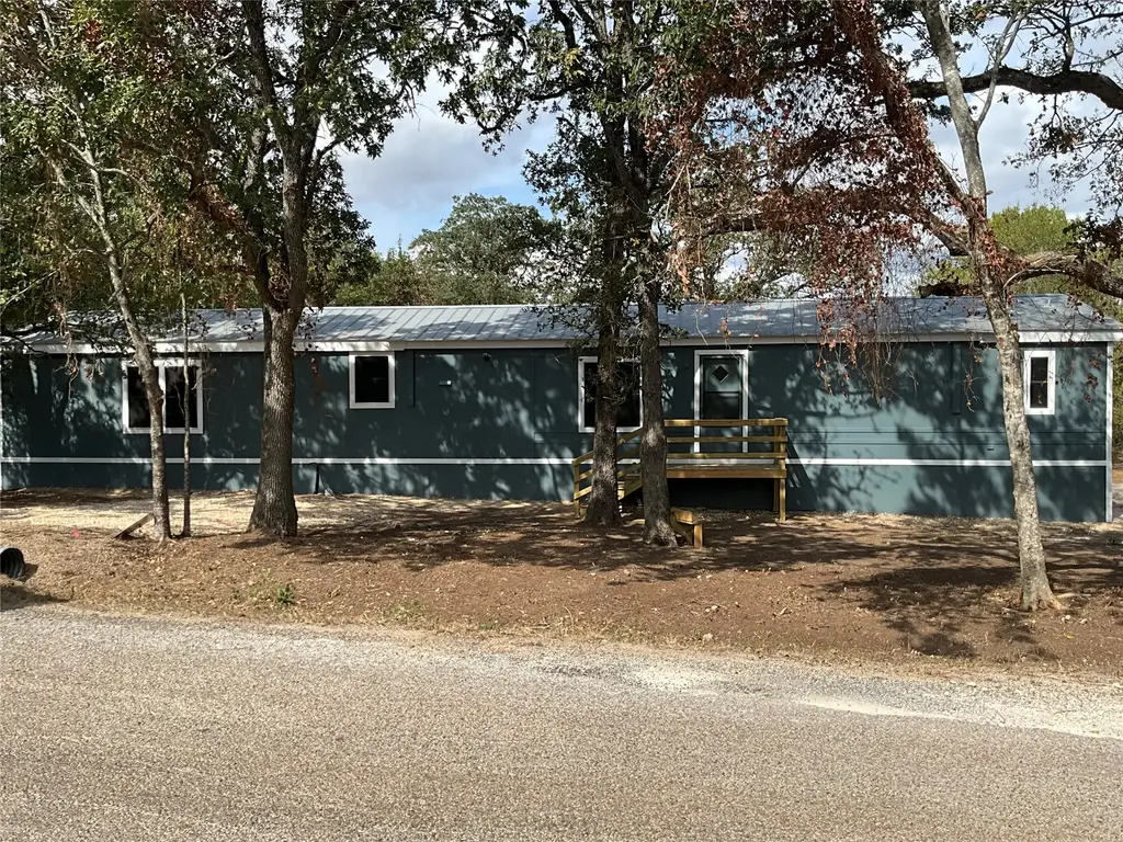 204 Overhill, Bastrop