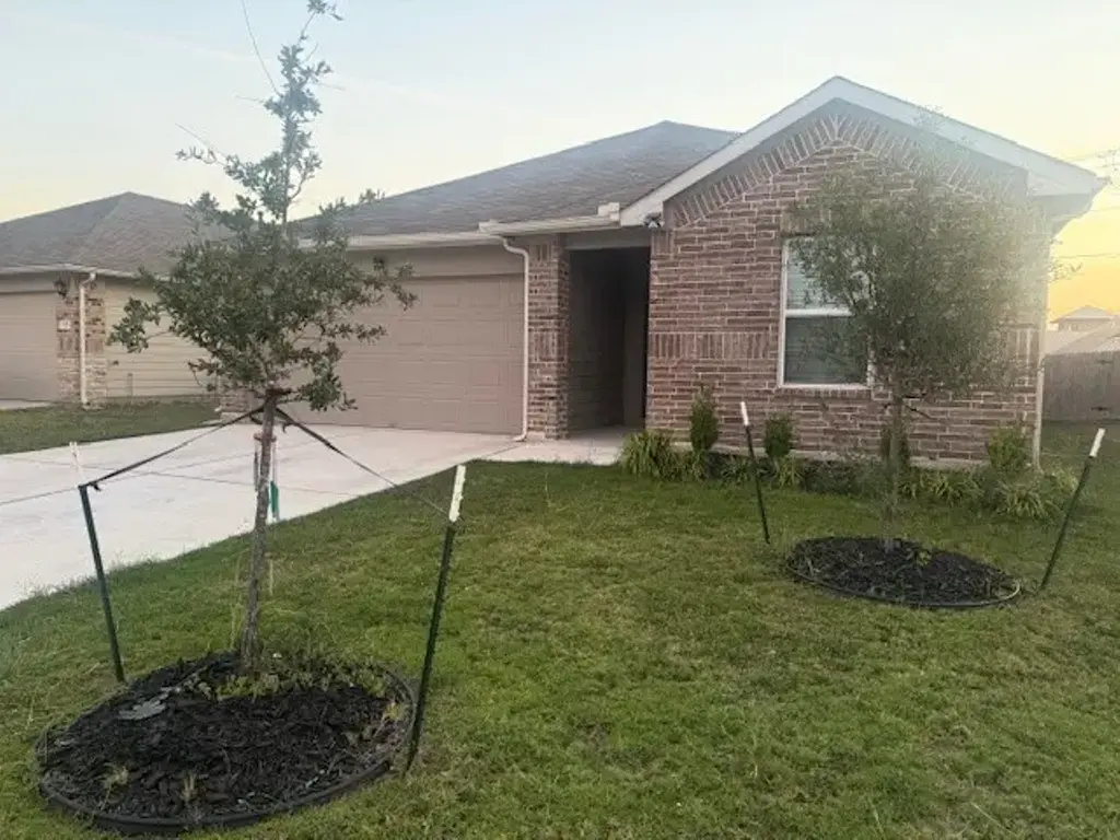307 Abbey Lane, Lockhart