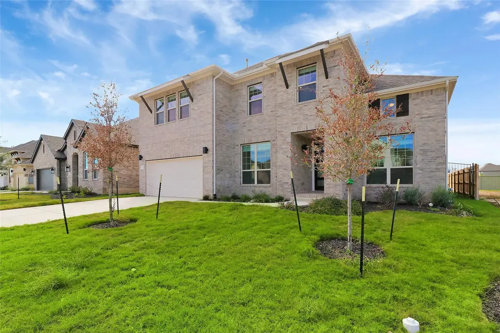 532 Great Lawn Bend, Liberty Hill