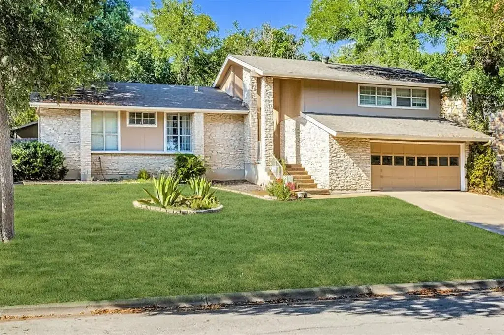 2713 Tether Trail, Austin