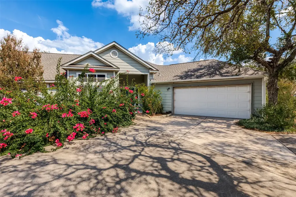 5718 Mccarty Lane B, Austin