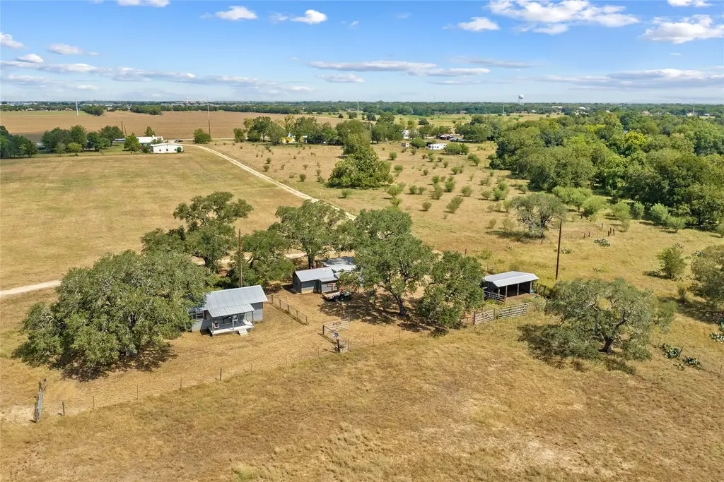 1408 State Park Road, Lockhart