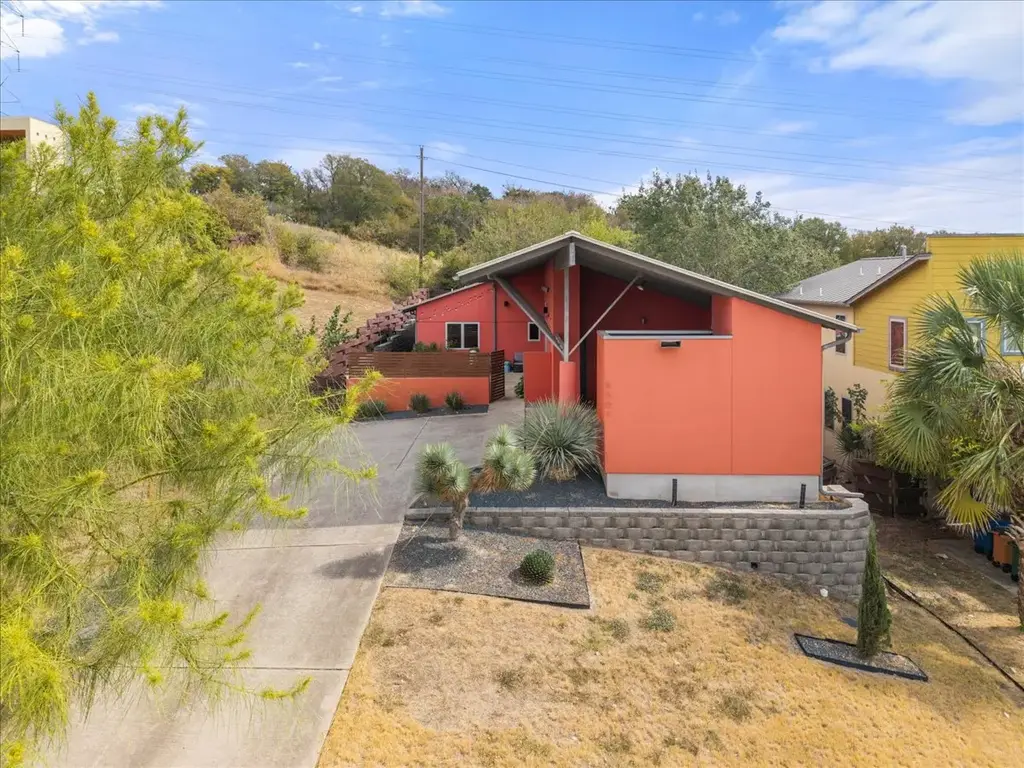 5301 Sendero Hills Parkway, Austin