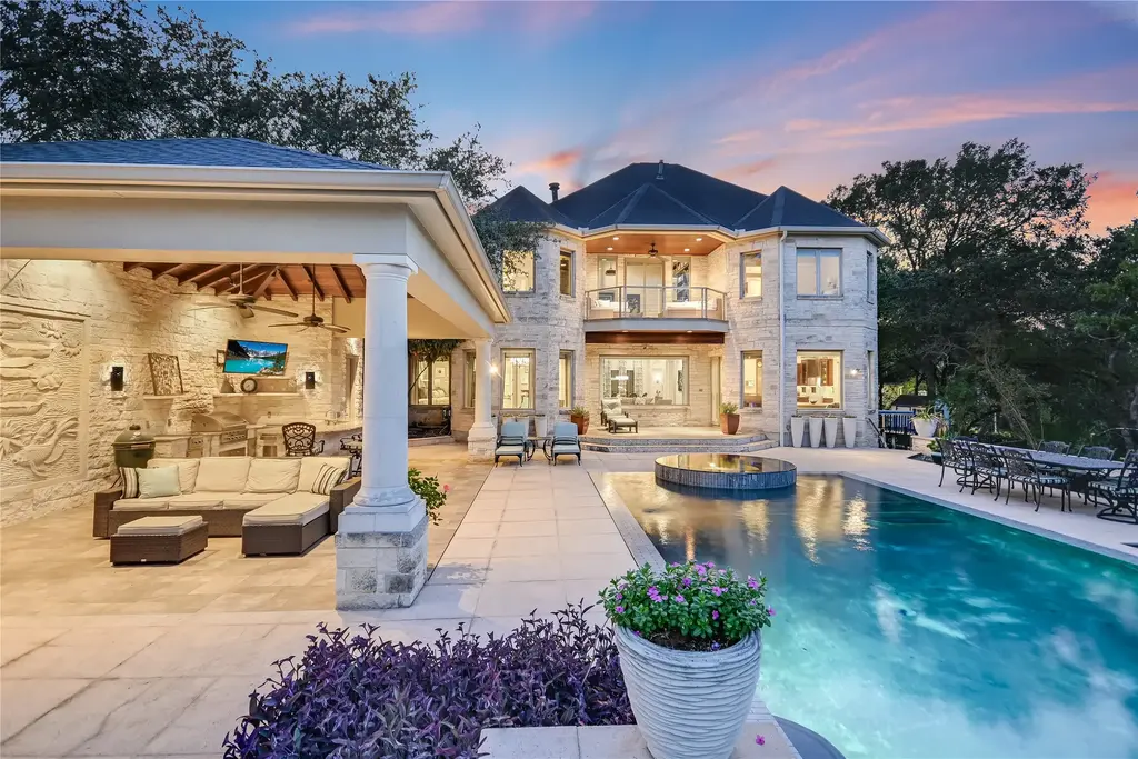 2701 Bartons Bluff Lane, Austin