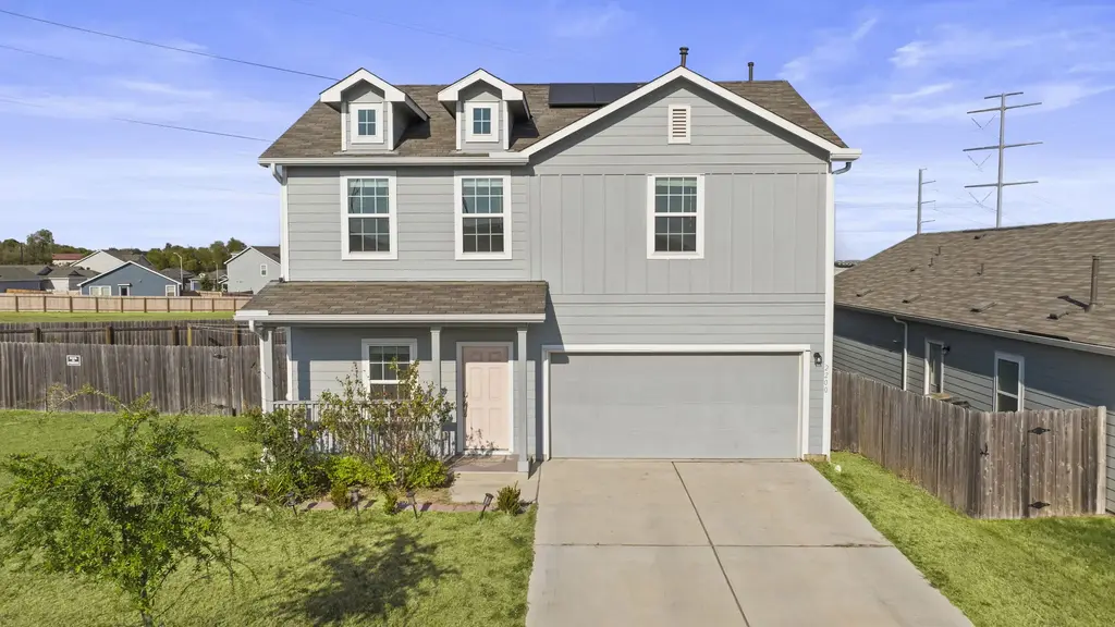 2200 Forgetmenot Lane, Pflugerville