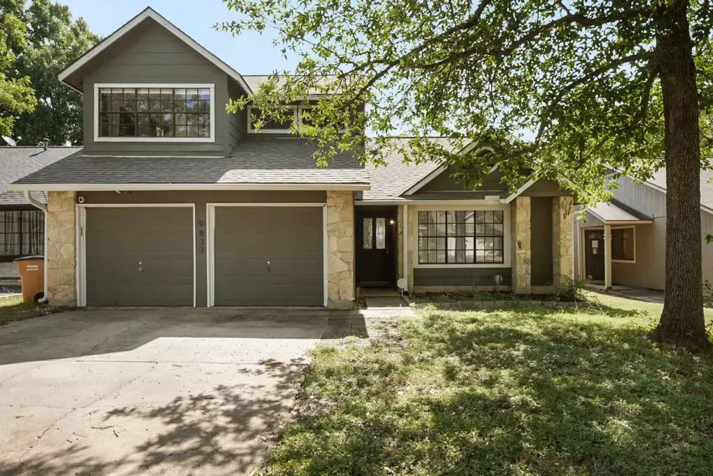 9833 Briar Ridge Drive, Austin