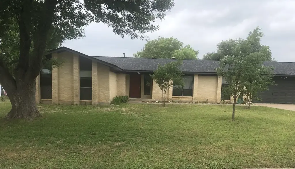 306 S 7th Street, Pflugerville