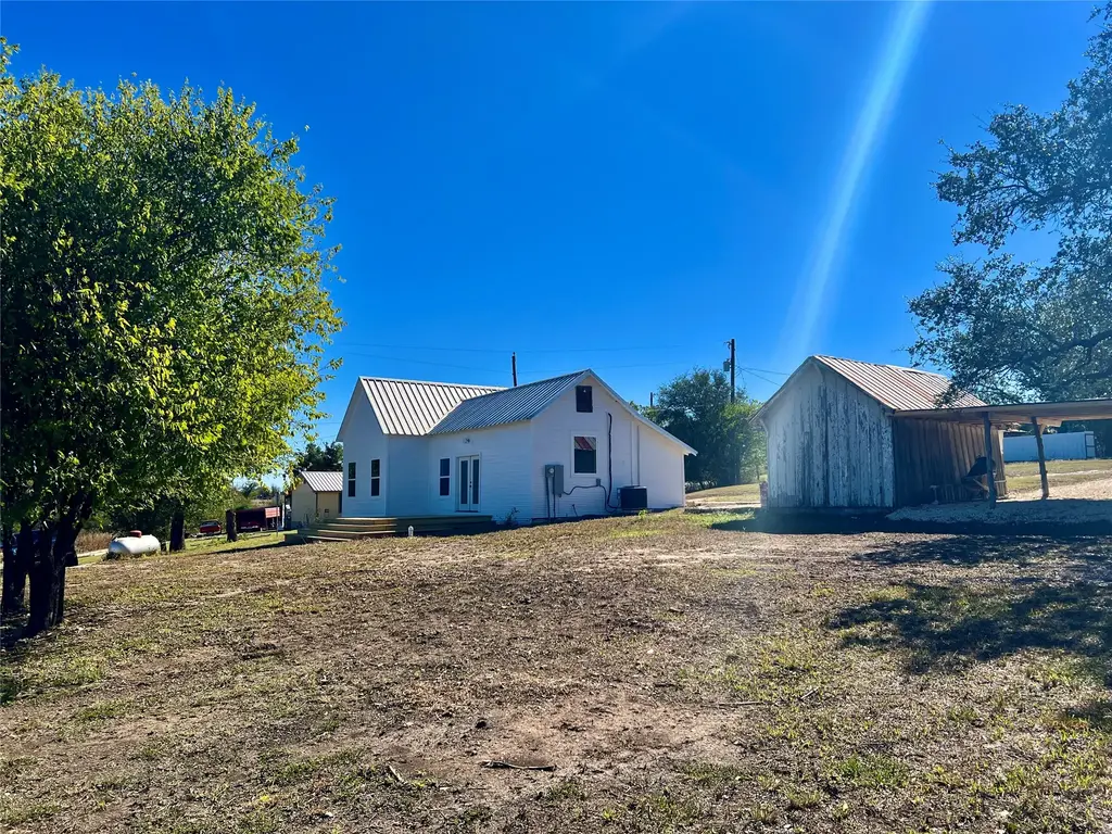 305 N Hall Street, Richland Springs