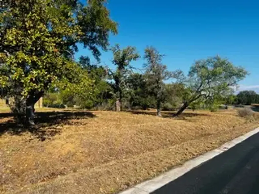 Lot 5038 N Big Spur, Horseshoe Bay