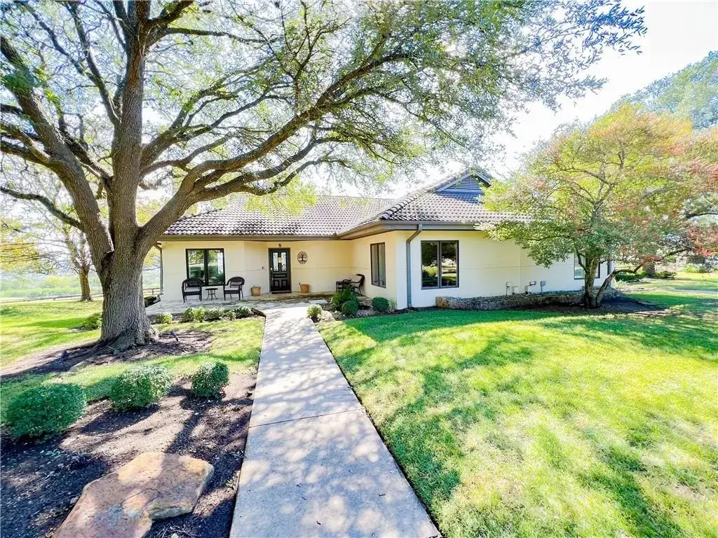 1707 Clubhouse Hill Drive 5, Spicewood