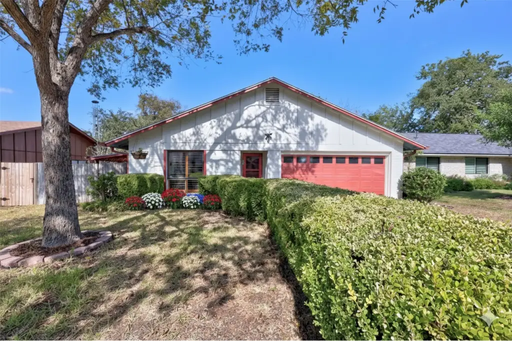 6608 Krollton Drive, Austin